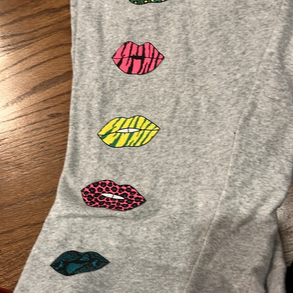 medium chaser lips sweatpants - Picture 3 of 4